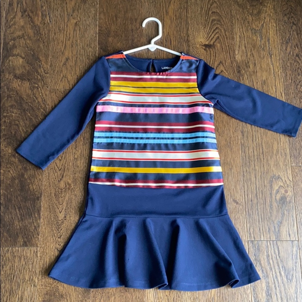 Girl’s dress